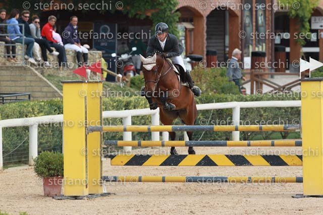 PIANTONI_APRES_GIO CAV 2011_SS3_8333.jpg